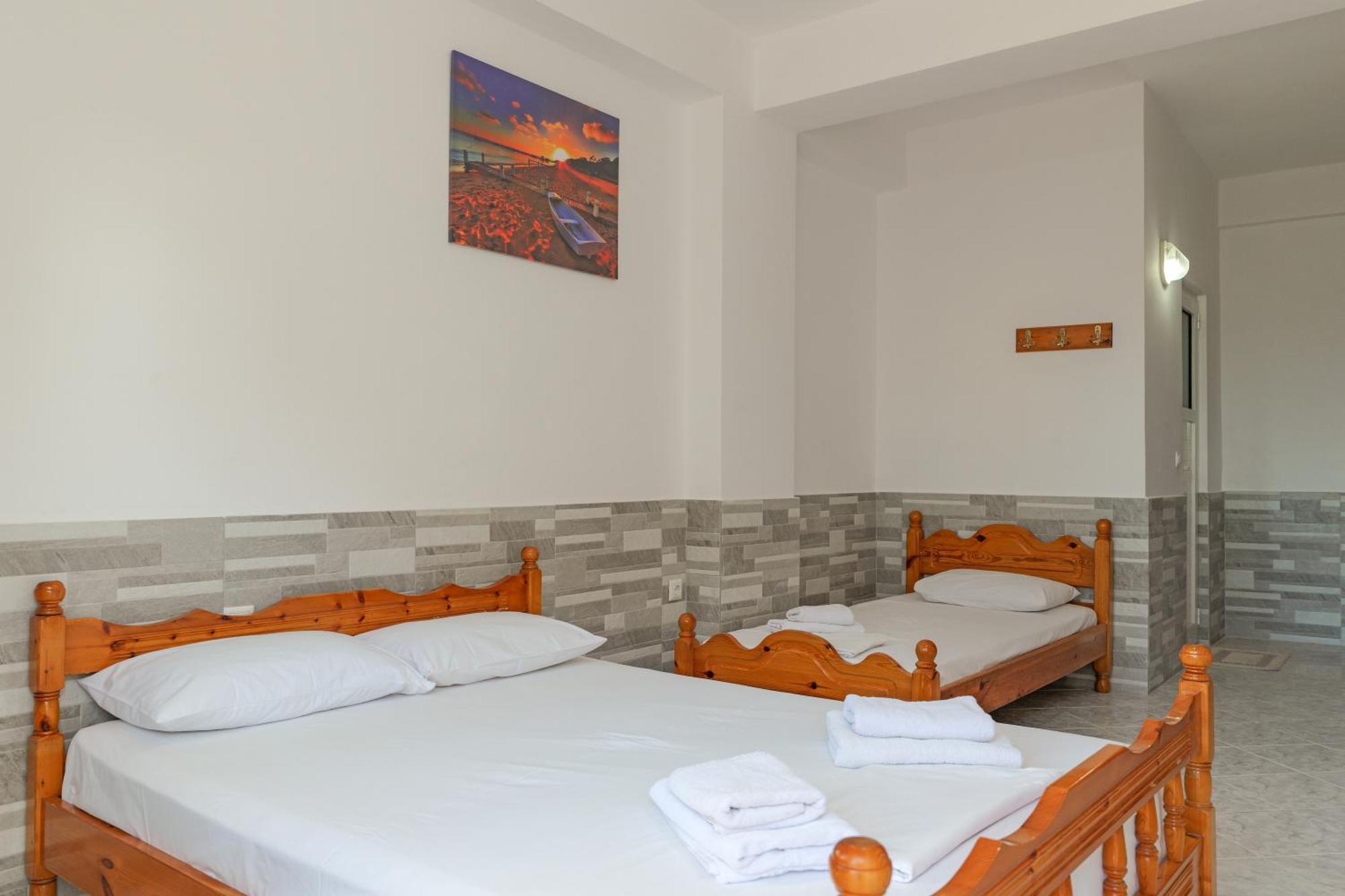 Seaview Apartaments Ksamil Eksteriør billede