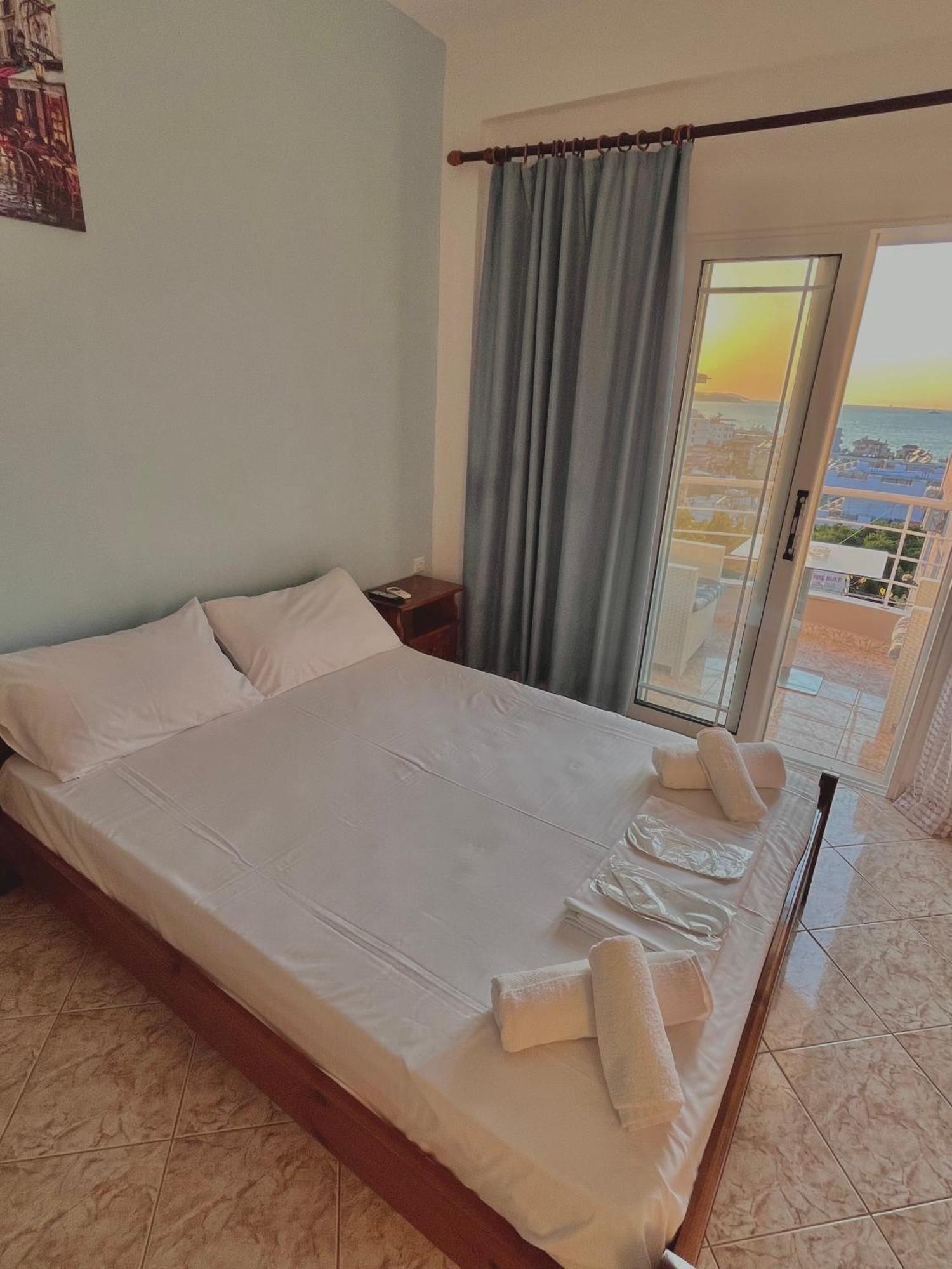Seaview Apartaments Ksamil Eksteriør billede